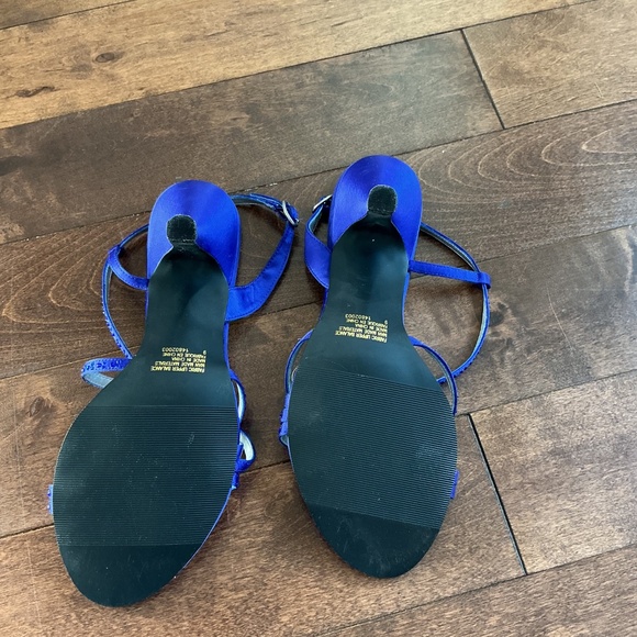 High Heeled Strappy Sandals - Picture 2 of 3